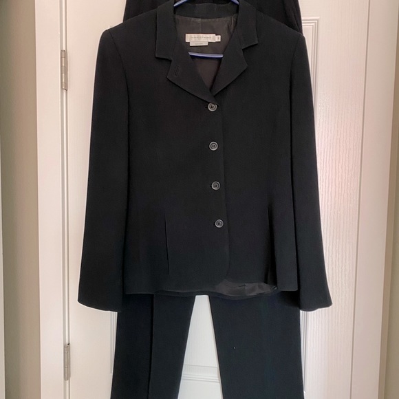 Garfield & Marks Belted Back Jacket and Slacks. - Picture 1 of 6